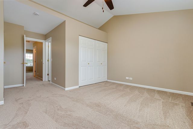 2316 Highland Court 2316, Schaumburg, IL 60194
