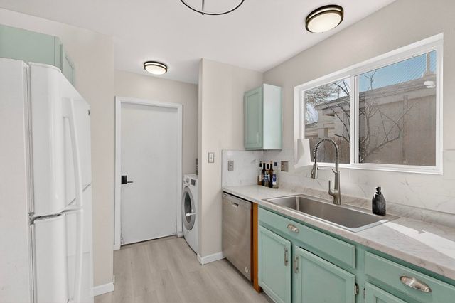 1793 Ira Drive NE, Rio Rancho, NM 87144