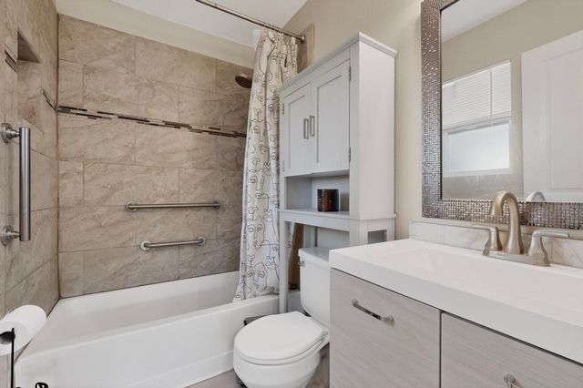 1793 Ira Drive NE, Rio Rancho, NM 87144