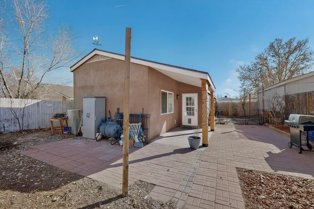 1793 Ira Drive NE, Rio Rancho, NM 87144