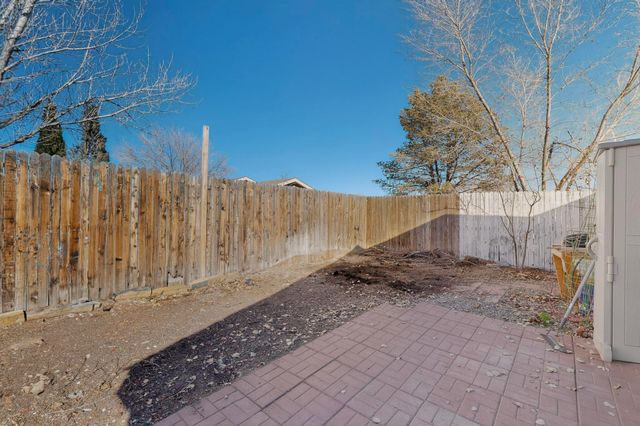 1793 Ira Drive NE, Rio Rancho, NM 87144