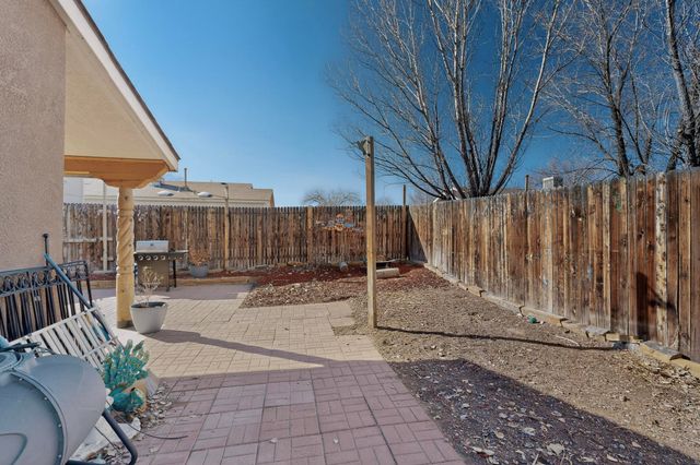 1793 Ira Drive NE, Rio Rancho, NM 87144