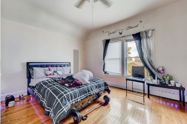 2530 N Neva Avenue, Chicago, IL 60707