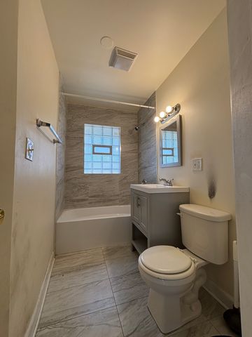 2530 N Neva Avenue, Chicago, IL 60707