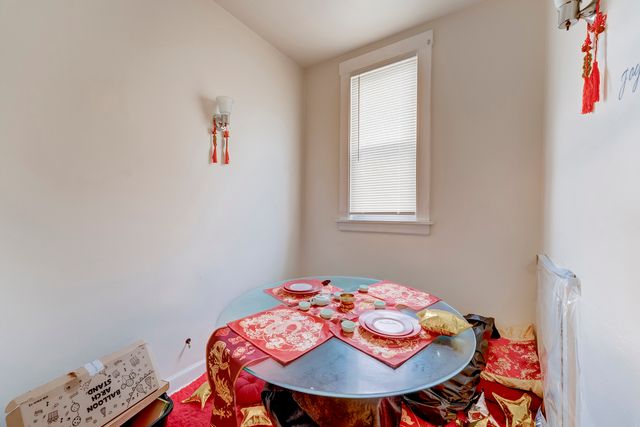 2530 N Neva Avenue, Chicago, IL 60707