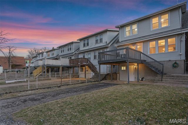 6023 Elizabeth Avenue, St Louis, MO 63139