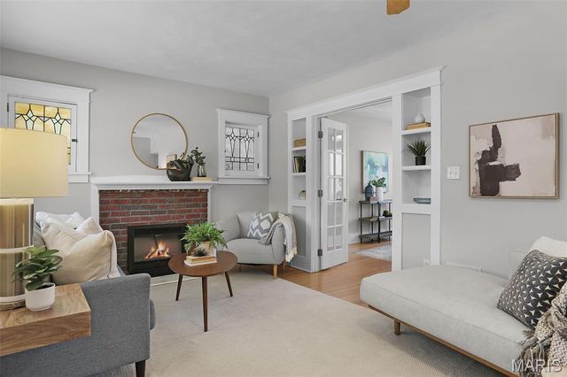 6023 Elizabeth Avenue, St Louis, MO 63139