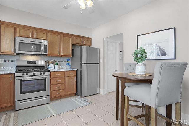 6023 Elizabeth Avenue, St Louis, MO 63139