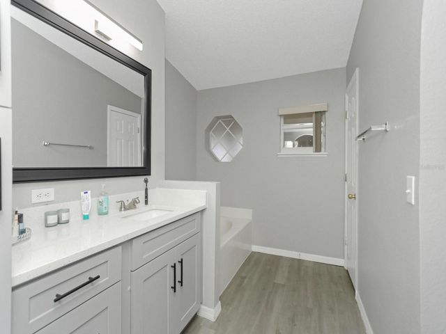 2927 ELBIB DRIVE, St Cloud, FL 34772