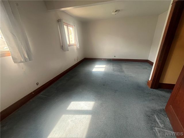 2457 Linwood Avenue, Niagara Falls, NY 14305