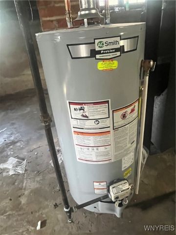 2457 Linwood Avenue, Niagara Falls, NY 14305