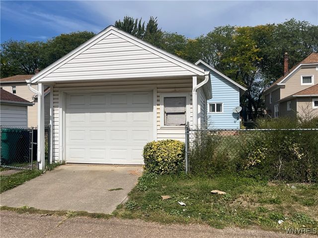 2457 Linwood Avenue, Niagara Falls, NY 14305