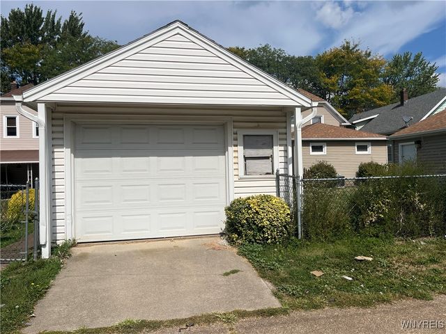 2457 Linwood Avenue, Niagara Falls, NY 14305