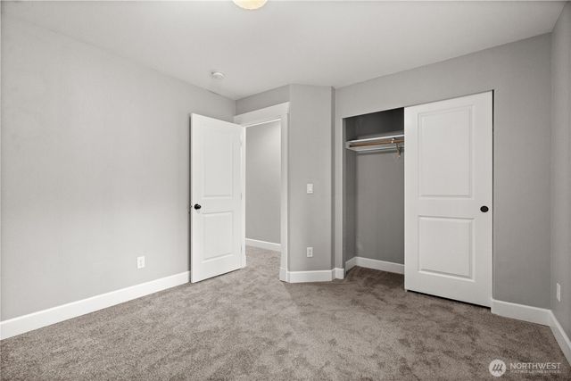 2011 Sumner Tapps Highway E, Bonney Lake, WA 98391