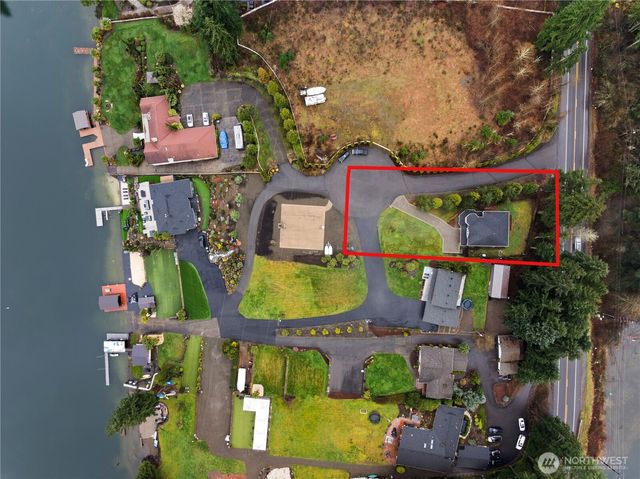 2011 Sumner Tapps Highway E, Bonney Lake, WA 98391