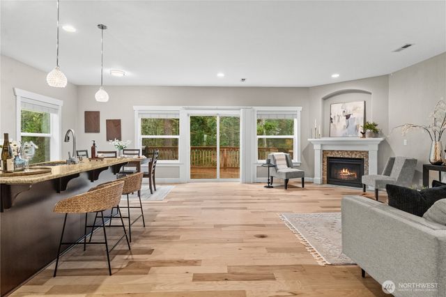 2011 Sumner Tapps Highway E, Bonney Lake, WA 98391