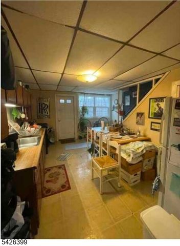 194 Washington St, Rocky Hill Boro, NJ 08553