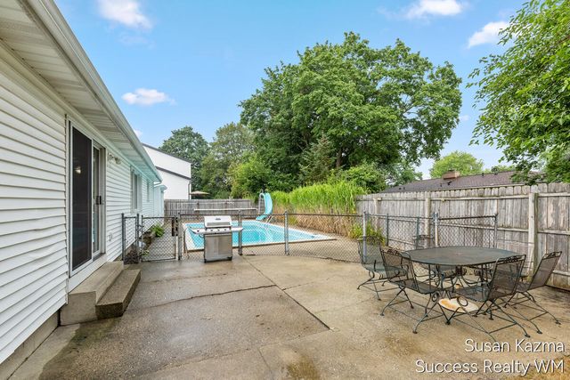 4425 Lucas Drive, Grandville, MI 49418