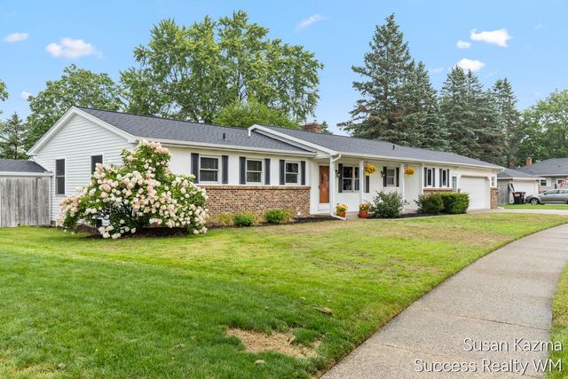 4425 Lucas Drive, Grandville, MI 49418