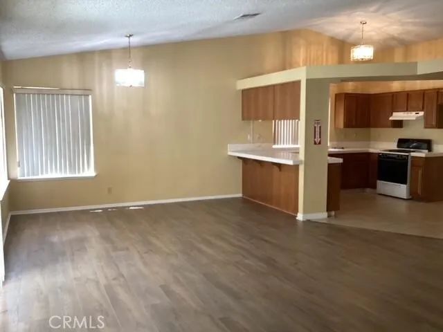 4660 Grandview Drive, Palmdale, CA 93551