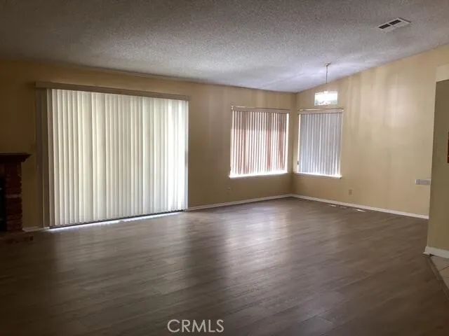 4660 Grandview Drive, Palmdale, CA 93551