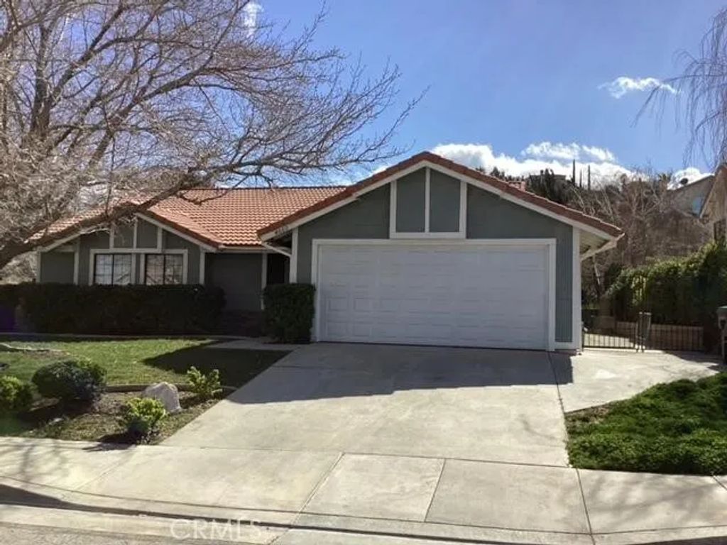 4660 Grandview Drive, Palmdale, CA 93551