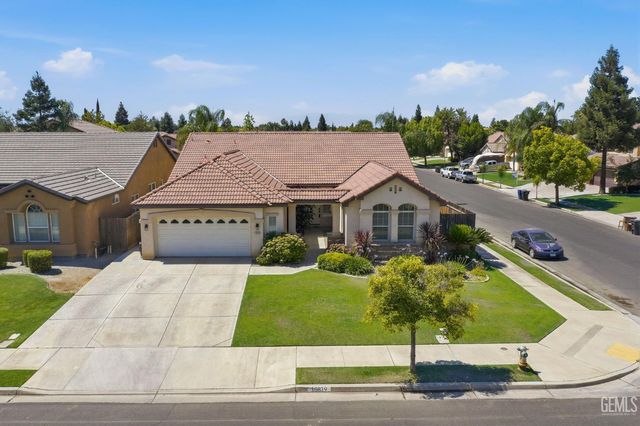10819 Cypress Falls Avenue, Bakersfield, CA 93312
