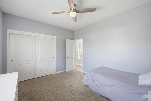 10819 Cypress Falls Avenue, Bakersfield, CA 93312