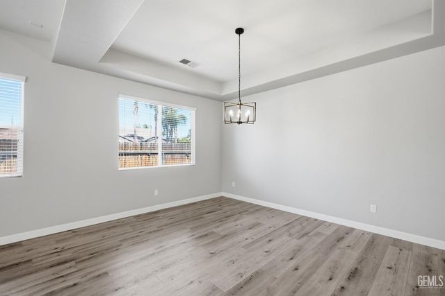 10819 Cypress Falls Avenue, Bakersfield, CA 93312