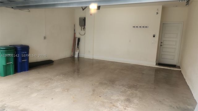 4683 NW 83rd Path, Doral, FL 33166