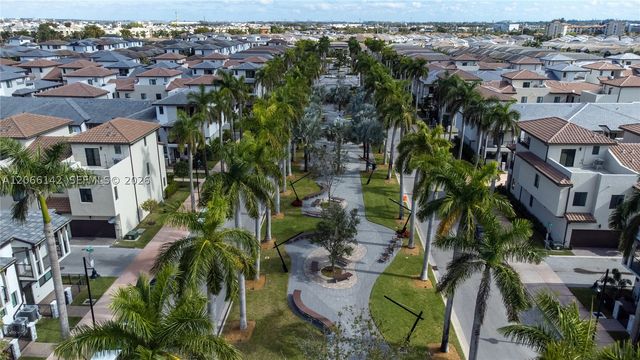 4683 NW 83rd Path, Doral, FL 33166