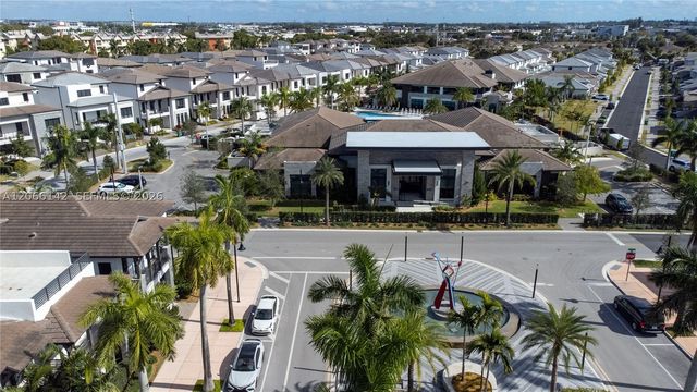 4683 NW 83rd Path, Doral, FL 33166