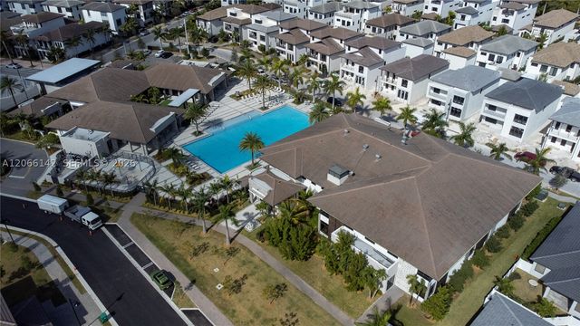 4683 NW 83rd Path, Doral, FL 33166