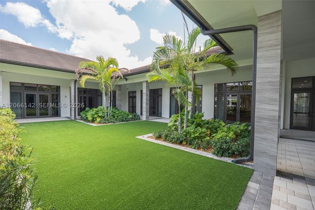 4683 NW 83rd Path, Doral, FL 33166