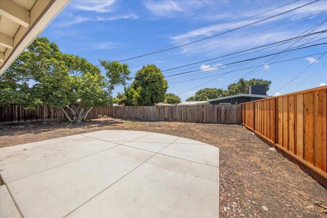 1224 Pecos Way, Sunnyvale, CA 94089
