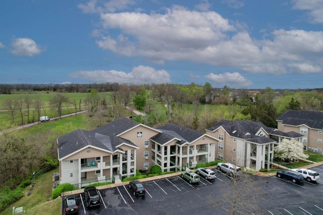 175 W Rockford Drive 2, Branson, MO 65616