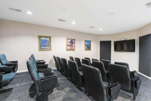 175 W Rockford Drive 2, Branson, MO 65616