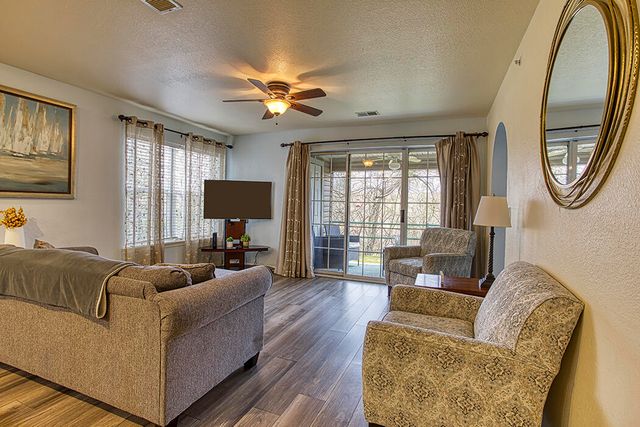 175 W Rockford Drive 2, Branson, MO 65616