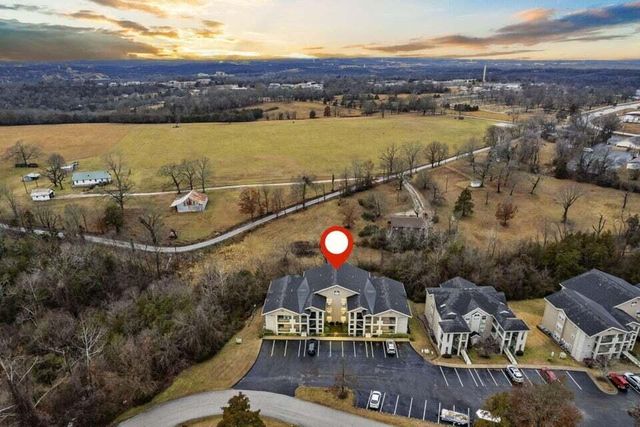 175 W Rockford Drive 2, Branson, MO 65616