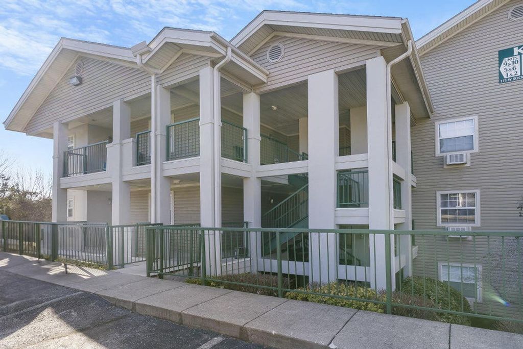 175 W Rockford Drive 2, Branson, MO 65616