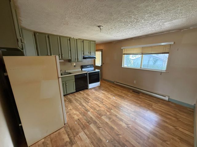 1481 Meadow Brook Road, Vanceburg, KY 41179