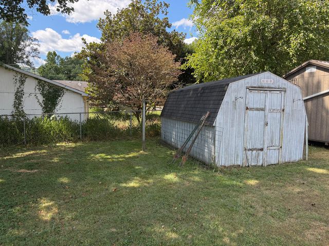 1481 Meadow Brook Road, Vanceburg, KY 41179