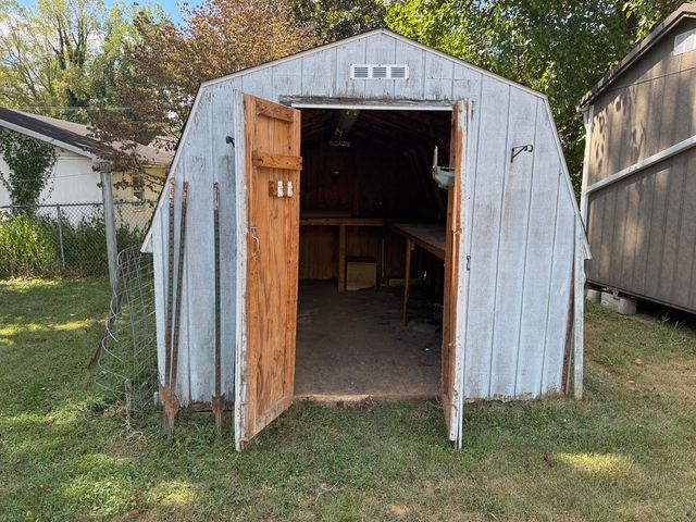 1481 Meadow Brook Road, Vanceburg, KY 41179