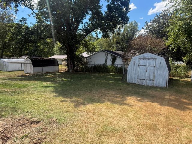 1481 Meadow Brook Road, Vanceburg, KY 41179