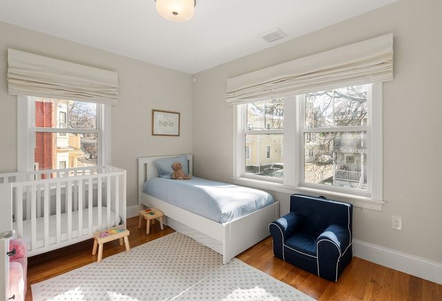 26 Chandler Street 26, Somerville, MA 02144
