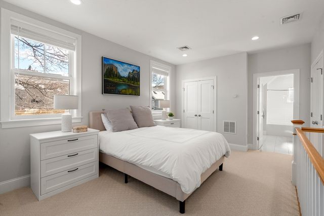 26 Chandler Street 26, Somerville, MA 02144