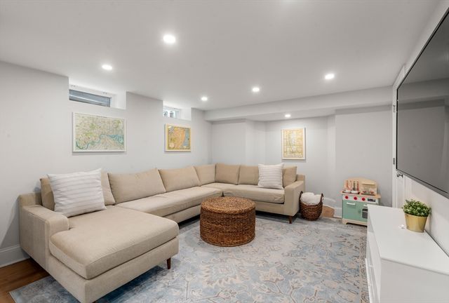 26 Chandler Street 26, Somerville, MA 02144