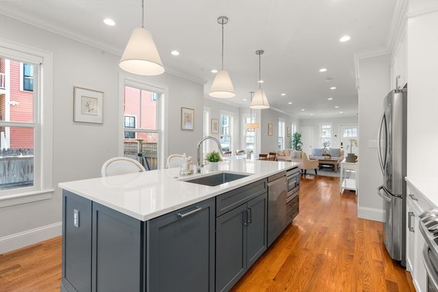 26 Chandler Street 26, Somerville, MA 02144