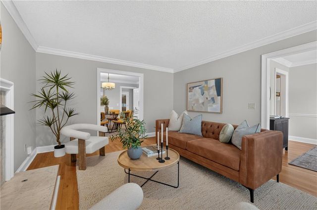 907 Heritage Hills, Decatur, GA 30033