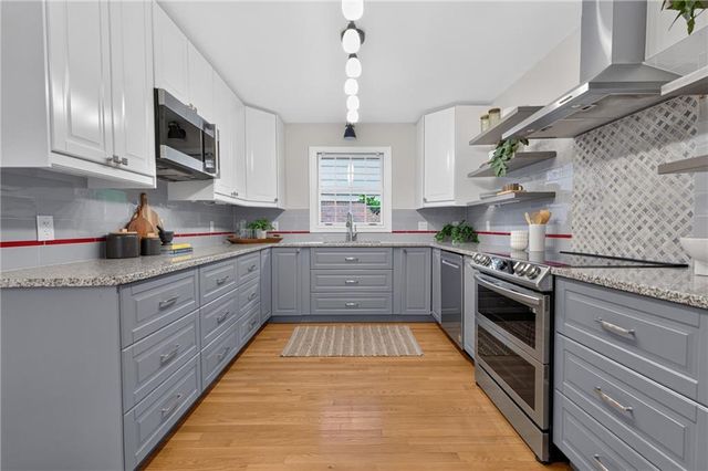 907 Heritage Hills, Decatur, GA 30033